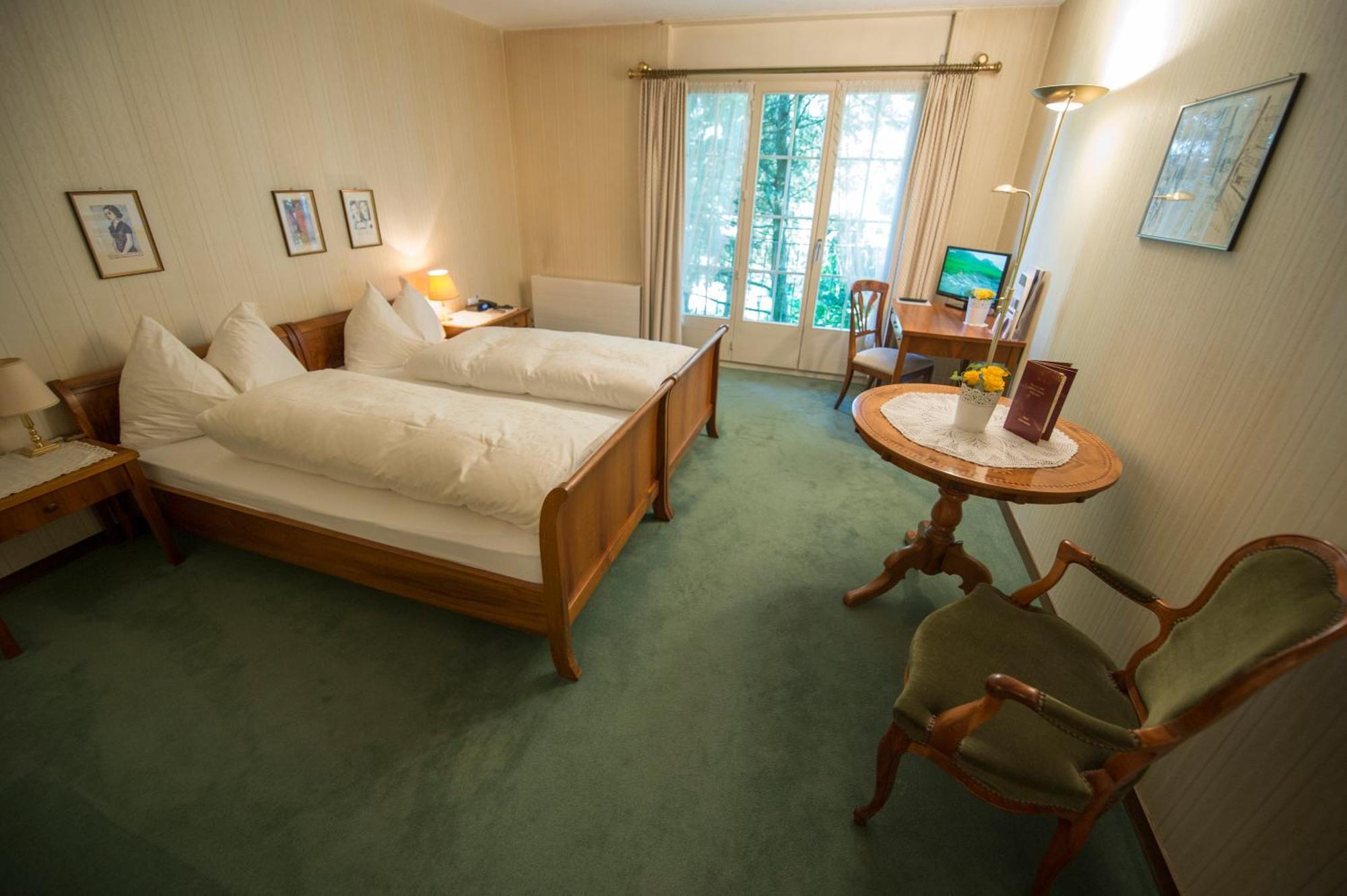 Romantik Hotel & Restaurant Sternen Kriegstetten Номер фото