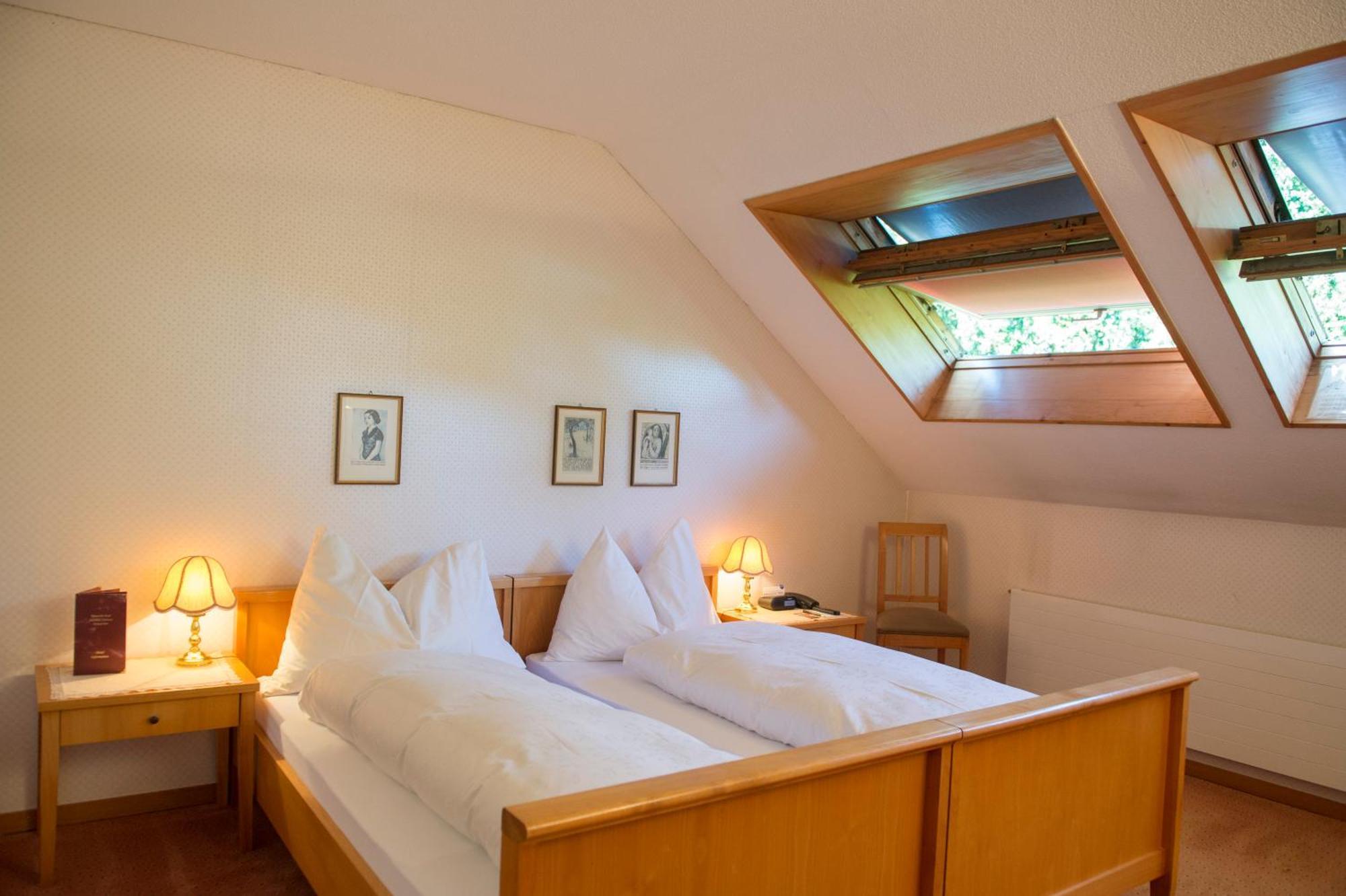 Romantik Hotel & Restaurant Sternen Kriegstetten Экстерьер фото