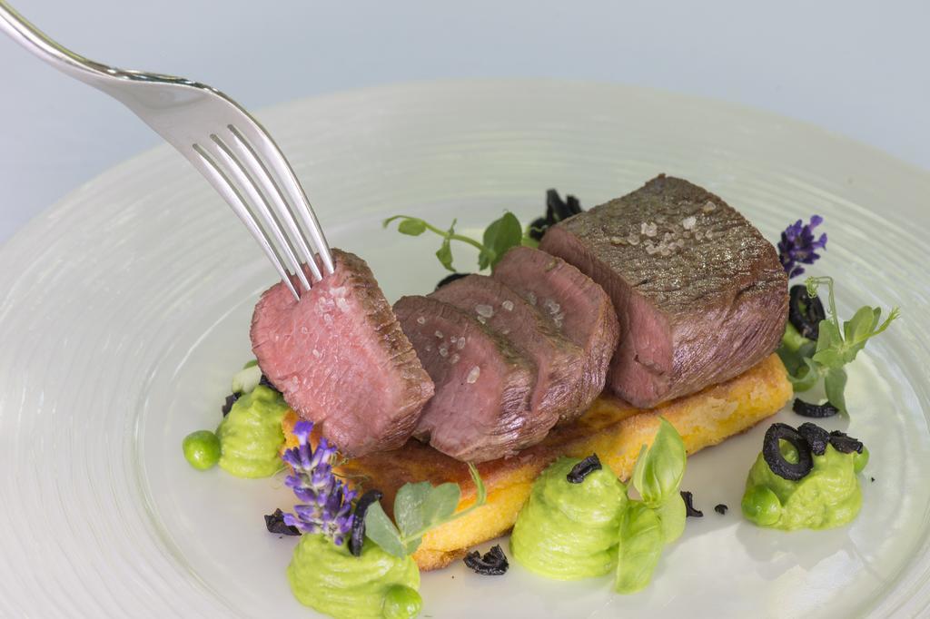Romantik Hotel & Restaurant Sternen Kriegstetten Экстерьер фото