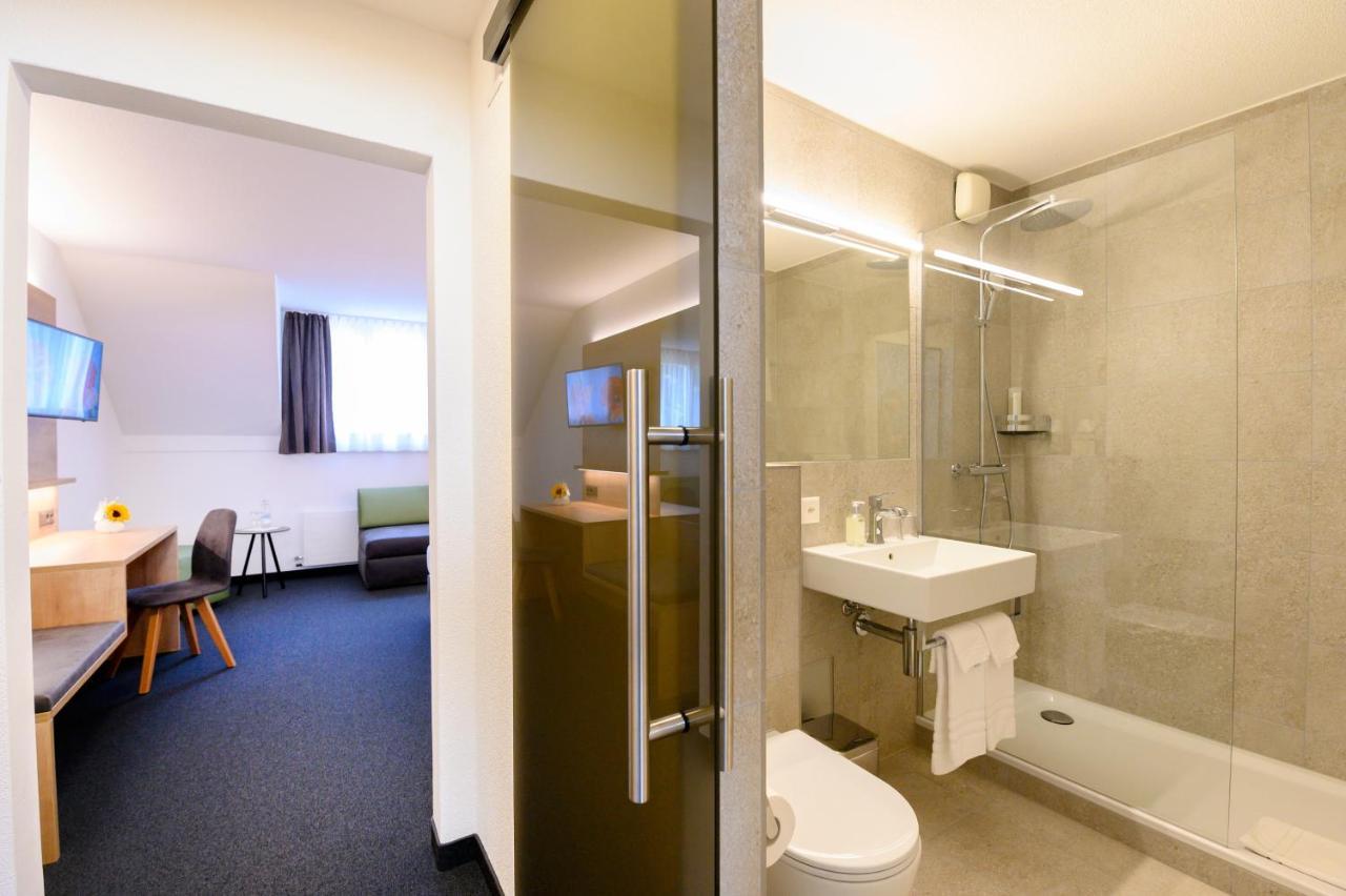 Romantik Hotel & Restaurant Sternen Kriegstetten Экстерьер фото